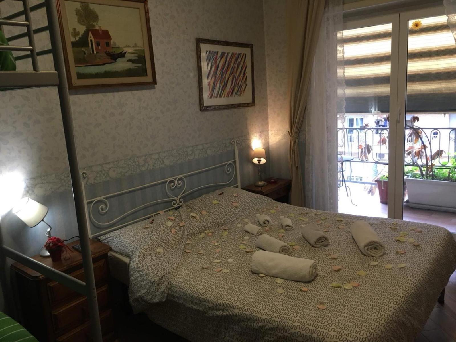 A Casa Di Simone Alojamento de Acomodação e Pequeno-almoço Roma